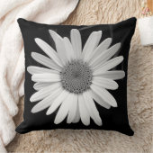 シャスタデイジー01 – 白黒 クッション (ブランケット)