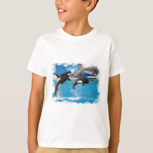 シャチのクジラの子供のTシャツ Tシャツ