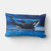 シャチの枕の提起 ランバークッション (裏面)