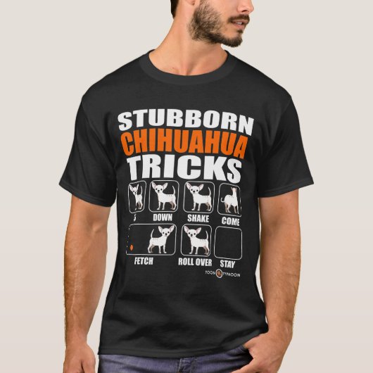 シャツを着た頑固なチワワの芸 Tシャツ (正面)