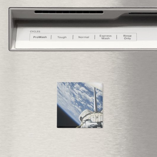 シャトル宇宙の部分的見解 マグネット (インサイチュ (食洗機))