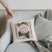 シャトースタイルヴィンテージピンクアンドホワイトカメリア クッション