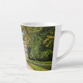 シャトーマルゴ，フランス カフェラテマグ (右)