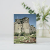 シャトー・ダンジェ、1238年完成 ポストカード (スタンド正面)