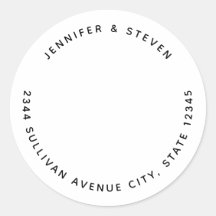 シャドウィーの森に〔雄ジカの〕枝角を持つ鹿 – 住所