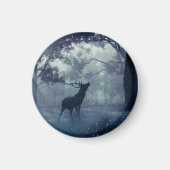 シャドーイの森に〔雄ジカの〕枝角を持つ鹿 マグネット (正面)