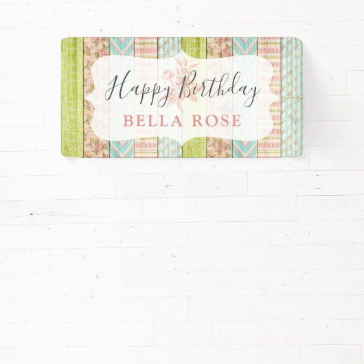 シャビーコテージピンクローズベビーガールハッピーバースデー 横断幕 (インサイチュ)