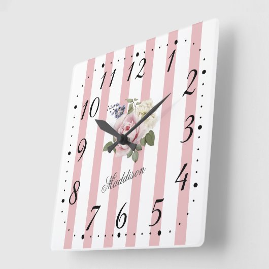 シャビーシックピンクストライプのローズブーモノグラムのケ スクエア壁時計 (傾斜)