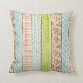 シャビーバラパステルパターンオン素朴ウッドコテージ クッション