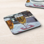 シャブリス暑クールい夏の42度のビール コースター (左側)