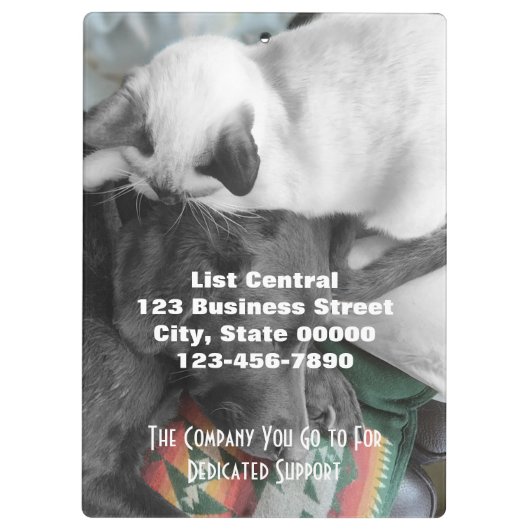 シャムの子ネコはラブラドールの頭部に愛情をこめてあります クリップボード (裏面)