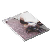 シャムよくはしゃぐゼ ノートパッド (アングル)