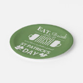 シャムロックとビールアイリッシュセントパトリックの日 ペーパープレート (アングル)