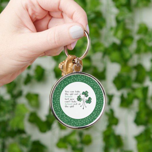 シャムロックのアイルランドの女の子の引用文円形のKeychain キーホルダー (手)