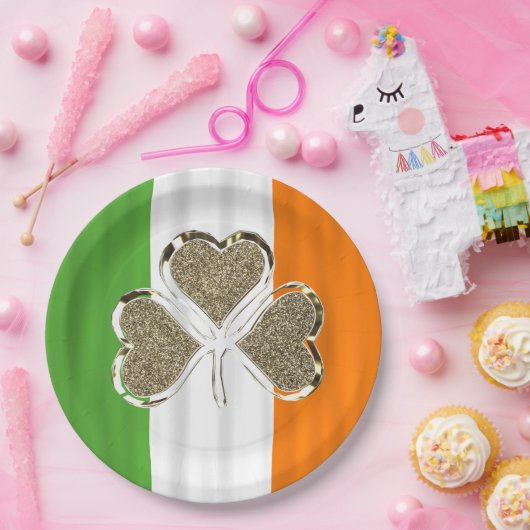 シャムロックのエレガントなアイルランドの旗のクローバーのアイルランドの金ゴールド ペーパープレート (パーティー)