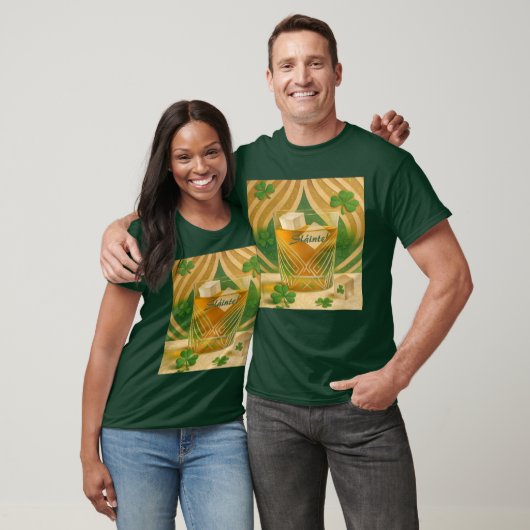 シャムロックアイリッシュウイスキータンブラー "Sláinte!" Tシャツ (ユニセックス)