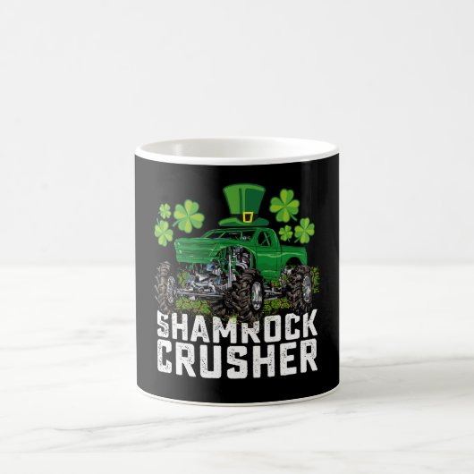 シャムロッククラッシャーSt patricks dayモンスタートラック コーヒーマグカップ (中央)