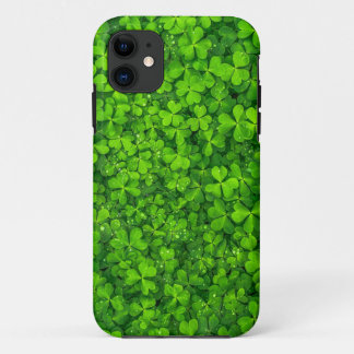 シャムロッククローバーグリーンアイルランドシンボルアイルランド iPhone 11 ケース