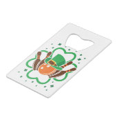 シャムロックボーリングボウリングをする人、 クリケットの投手セントパトリックスデイ クレジットカード栓抜き (裏面アングル)