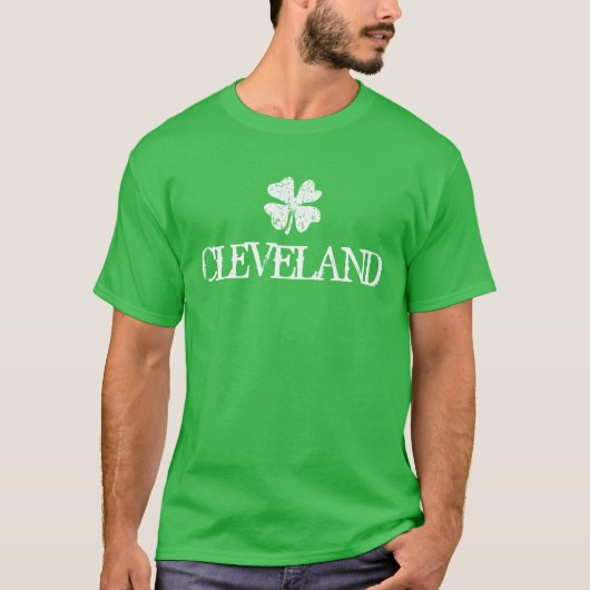 シャムロックロゴ付きクリーブランドSt patricks dayシャツ Tシャツ (正面)