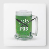 シャムロック付きアイリッシュグリーンビール スクエア壁時計 (正面)