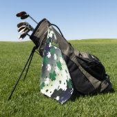 シャムロック、グラデーション背景に緑と白 ゴルフタオル (グリーン)