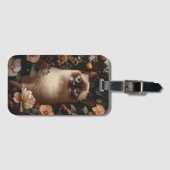 シャム猫に囲まれた赤面ピンクの花 ラゲッジタグ (正面横)