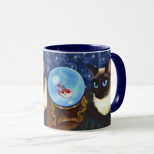 シャム猫のクリスタル・ボールのコイの幸運のファンタジーのマグ マグカップ (正面右)