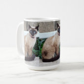 シャム猫のマグカップ ギフト コーヒーマグカップ (正面左)