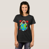 シャム猫 地球の日 ハグ 愛する飼い主 地球愛好家 Tシャツ (正面フル)