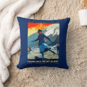 シャモニーMont BlancのヴィンテージPosterEurope クッション (ブランケット)