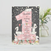 シャルクボードバニービッグワンガールズ誕生日招待状 招待状 (スタンド正面)