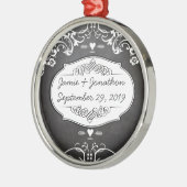 シャルボードタイポグラフィウェディング メタルオーナメント (左)