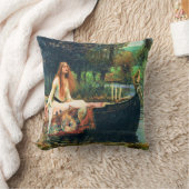 シャロットの婦人byジョン・ウィリアム・ウォーターハウス クッション (ブランケット)