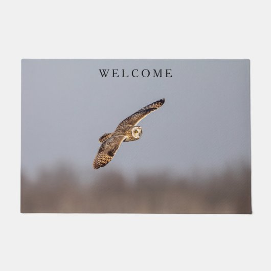 シャワンクングン草原の短い耳のフクロウ ドアマット (正面)