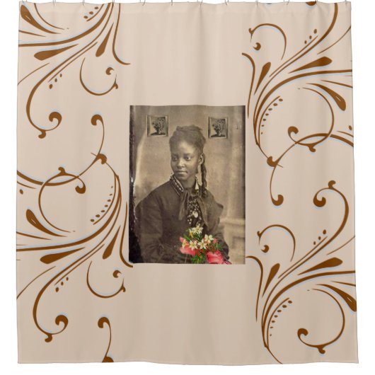 シャワーカーテンアフリカンアメリカン・ガールフローラ シャワーカーテン (正面)