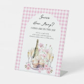 シャンパンとカップケーキのブライダルシャワー 台座サイン (正面)