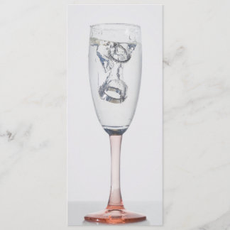 シャンパンの輪が結婚式の招待状 招待状