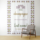 シャンパンをポップ-苗字が変わる ブライダルシャワー タペストリー (インサイチュ)