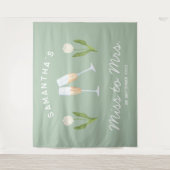 シャンパンバチェロレッテパーティーのミス・トゥ・ミセス チューリップ タペストリー (正面)