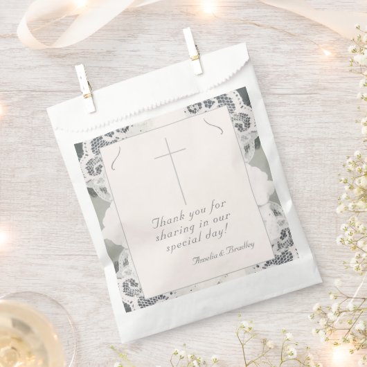 シャンパンピンク結婚レース フェイバーバッグ (クリップ留めされた状態)