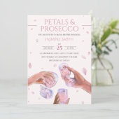 シャンパンブライダルシャワー花びらとプロセッコピンク 招待状 (スタンド正面)