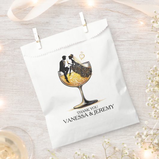 シャンパン カップル フェイバーバッグ (クリップ留めされた状態)