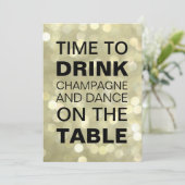 シャンパーニュ金ゴールド飲む時間50誕生日招待状 招待状 (スタンド正面)