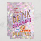 シャンペンを飲むBdayのきらめく及びカラフルな時間 招待状 (正面/裏面)