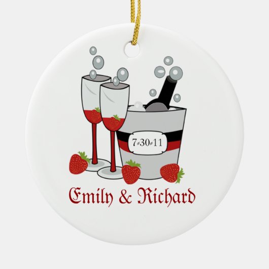 シャンペン及びいちごのブライダルシャワーの日付 セラミックオーナメント (正面)