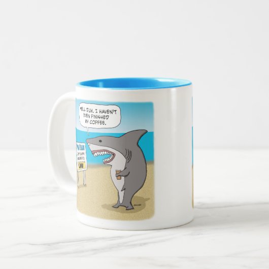 シャークおもしろいは仕事の前にコーヒーが必要 ツートーンマグカップ (正面左)