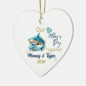 シャークとベビー、最初の母の日を一緒に セラミックオーナメント (左)