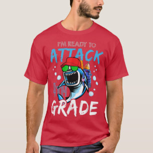 シャークは4年生の少年を学校に戻す準備ができている Tシャツ