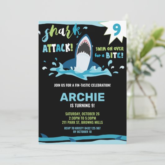 シャークアタックバースデーパーティーシャークボーイズプールパーティー 招待状 (スタンド正面)